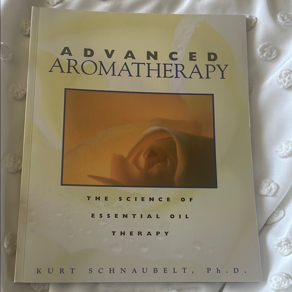 Advanced Aromatherapy Book